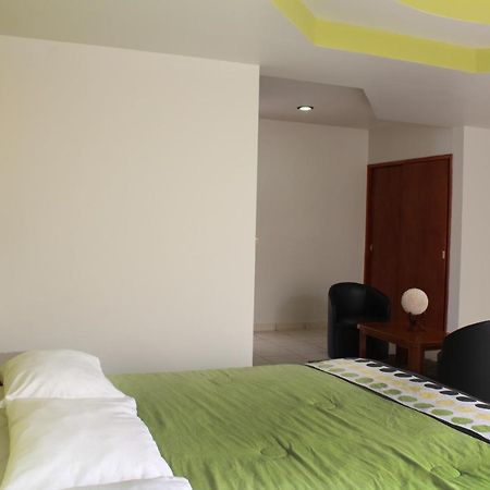 Hotel Real De Cortes Los Reyes  Εξωτερικό φωτογραφία