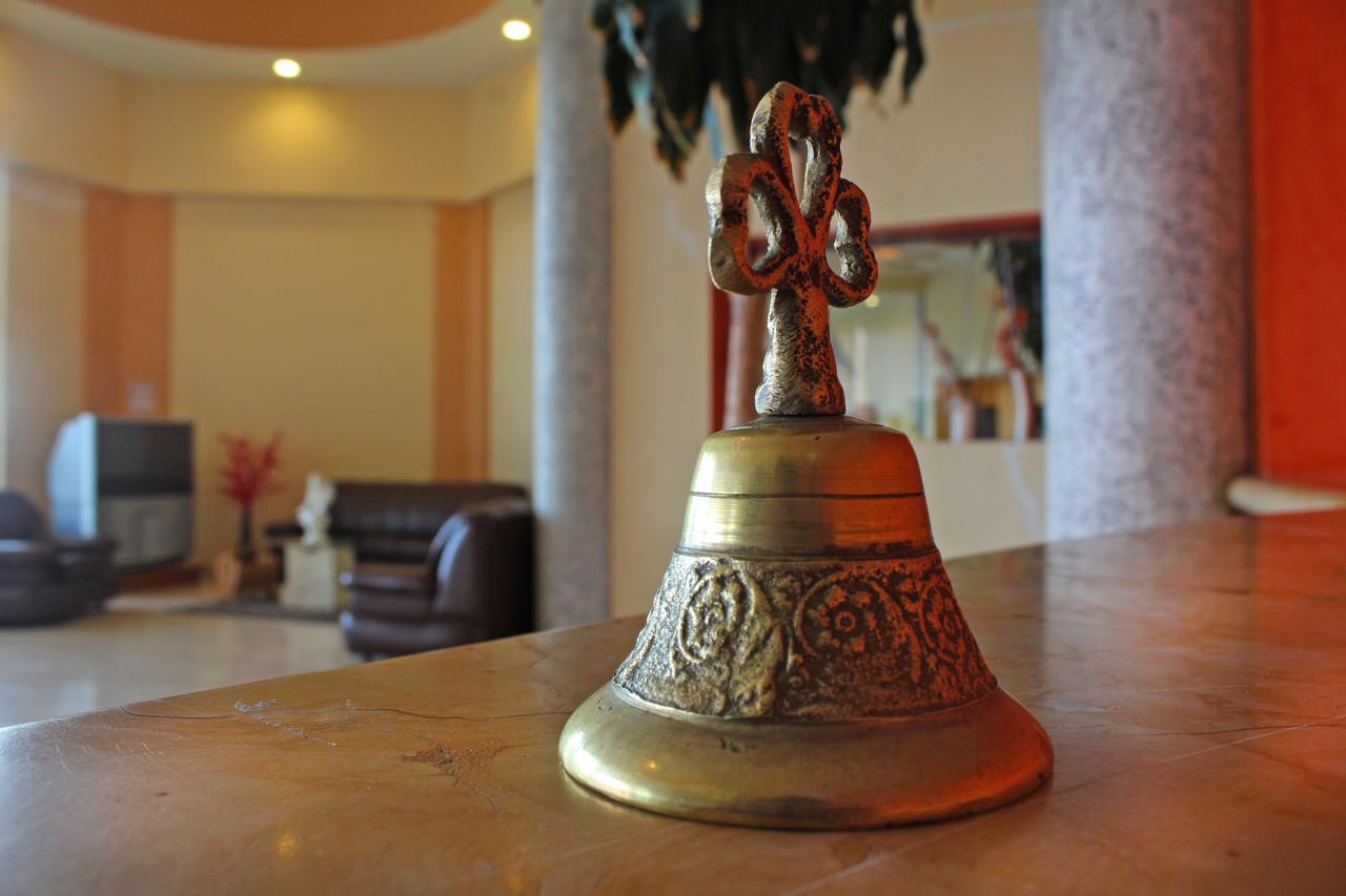 Hotel Real De Cortes Los Reyes  Εξωτερικό φωτογραφία