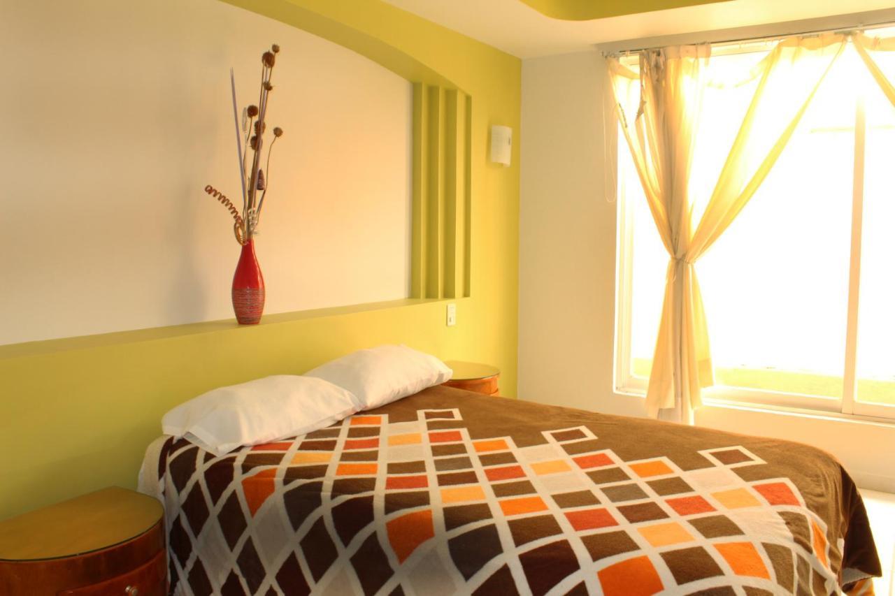 Hotel Real De Cortes Los Reyes  Εξωτερικό φωτογραφία