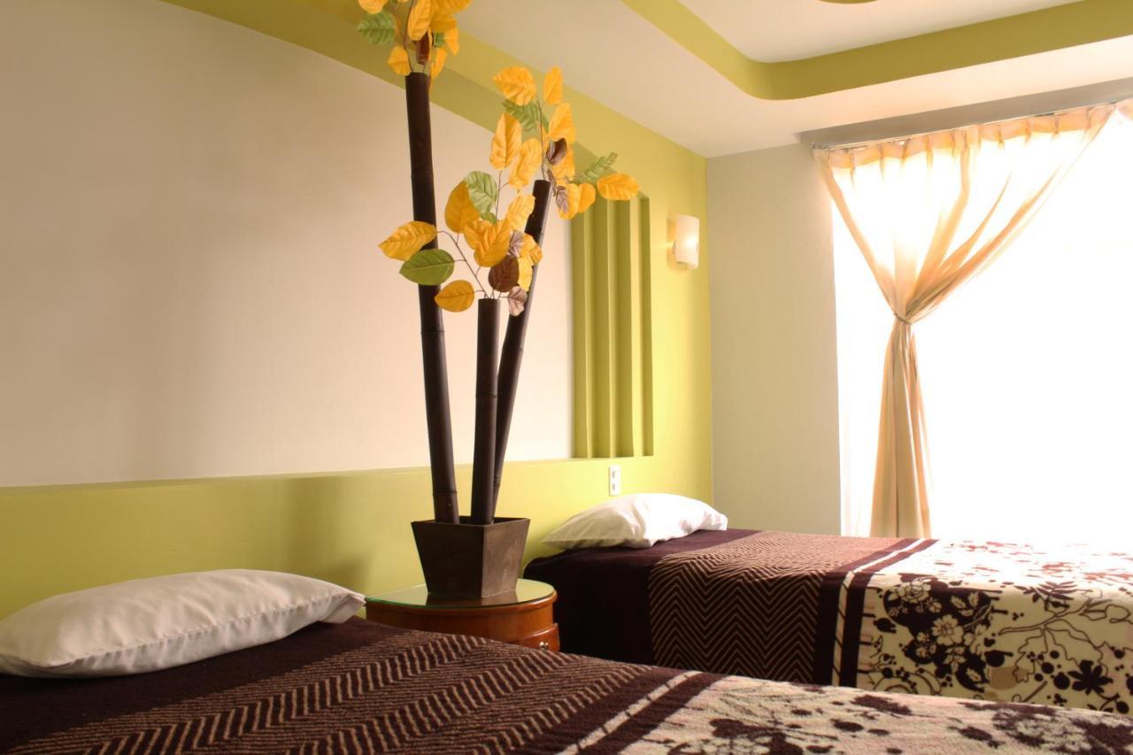 Hotel Real De Cortes Los Reyes  Εξωτερικό φωτογραφία